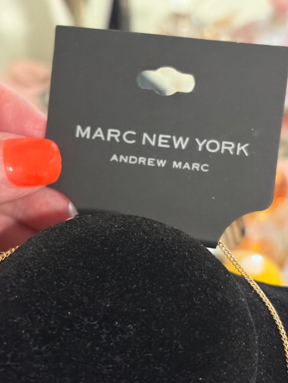 MARC NEW YORK BY ANDREW MARC GOLD CHAIN WITH PENDANT - Picture 3 of 4